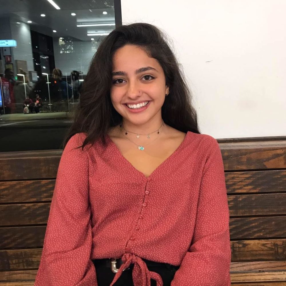 Meet your Posher, Yasmin